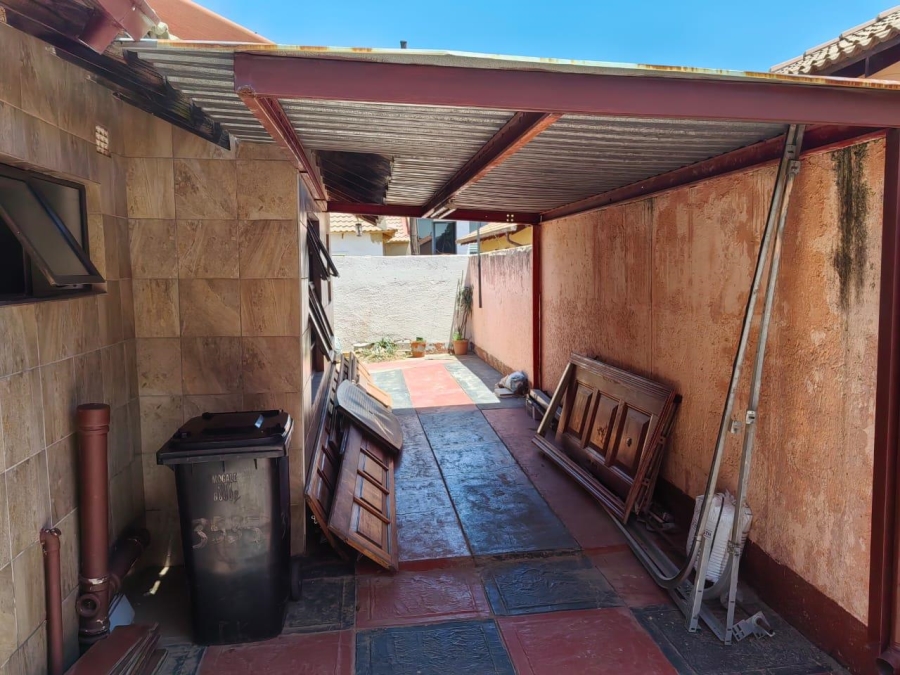 3 Bedroom Property for Sale in Kagiso Gauteng