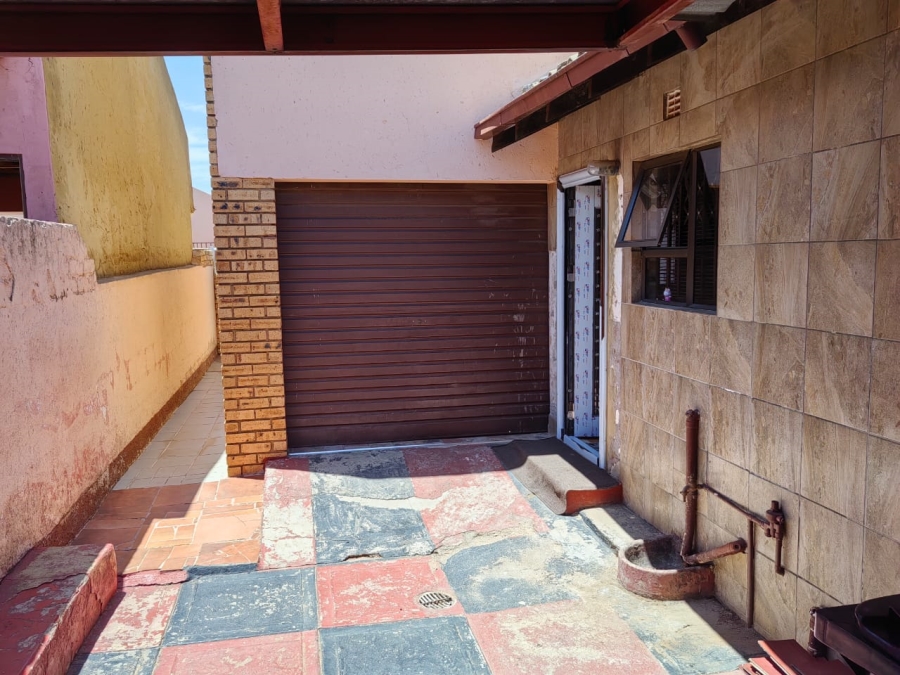3 Bedroom Property for Sale in Kagiso Gauteng