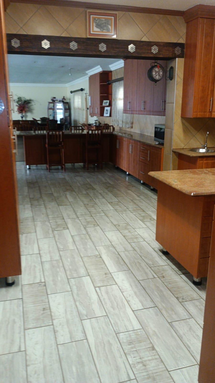 4 Bedroom Property for Sale in Helikonpark Gauteng