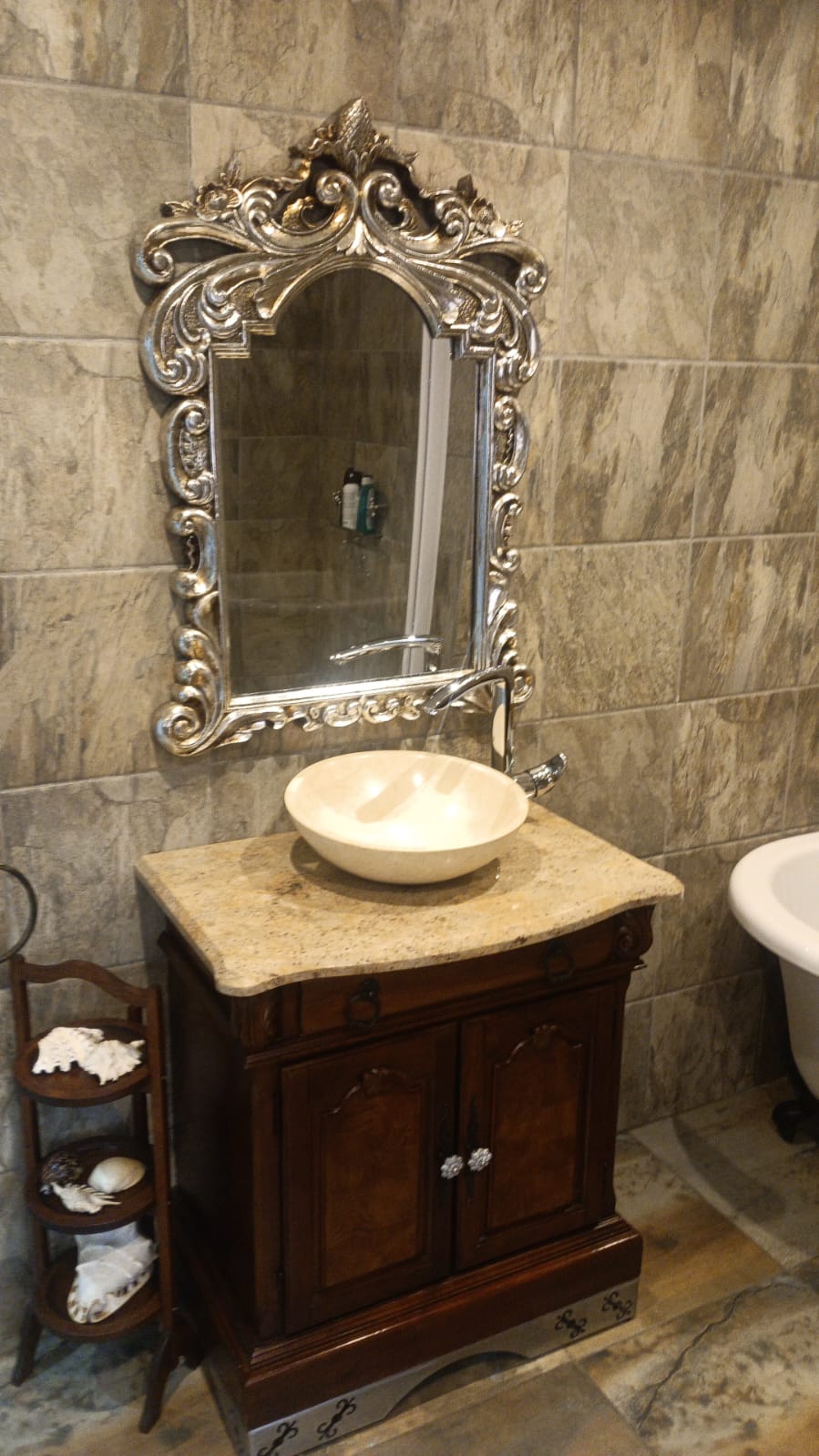 4 Bedroom Property for Sale in Helikonpark Gauteng