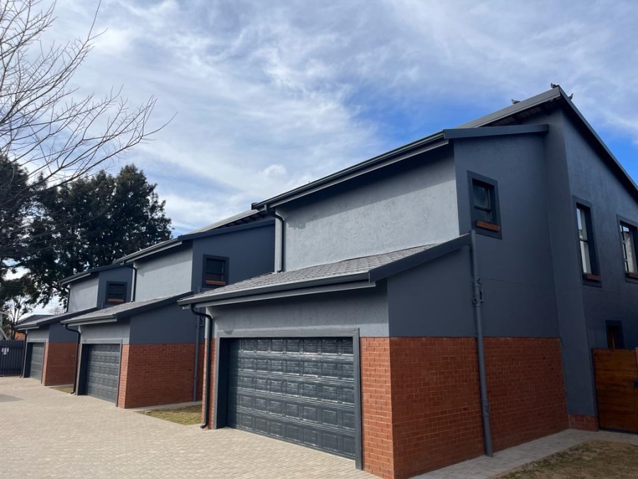 3 Bedroom Property for Sale in Greenhills Gauteng