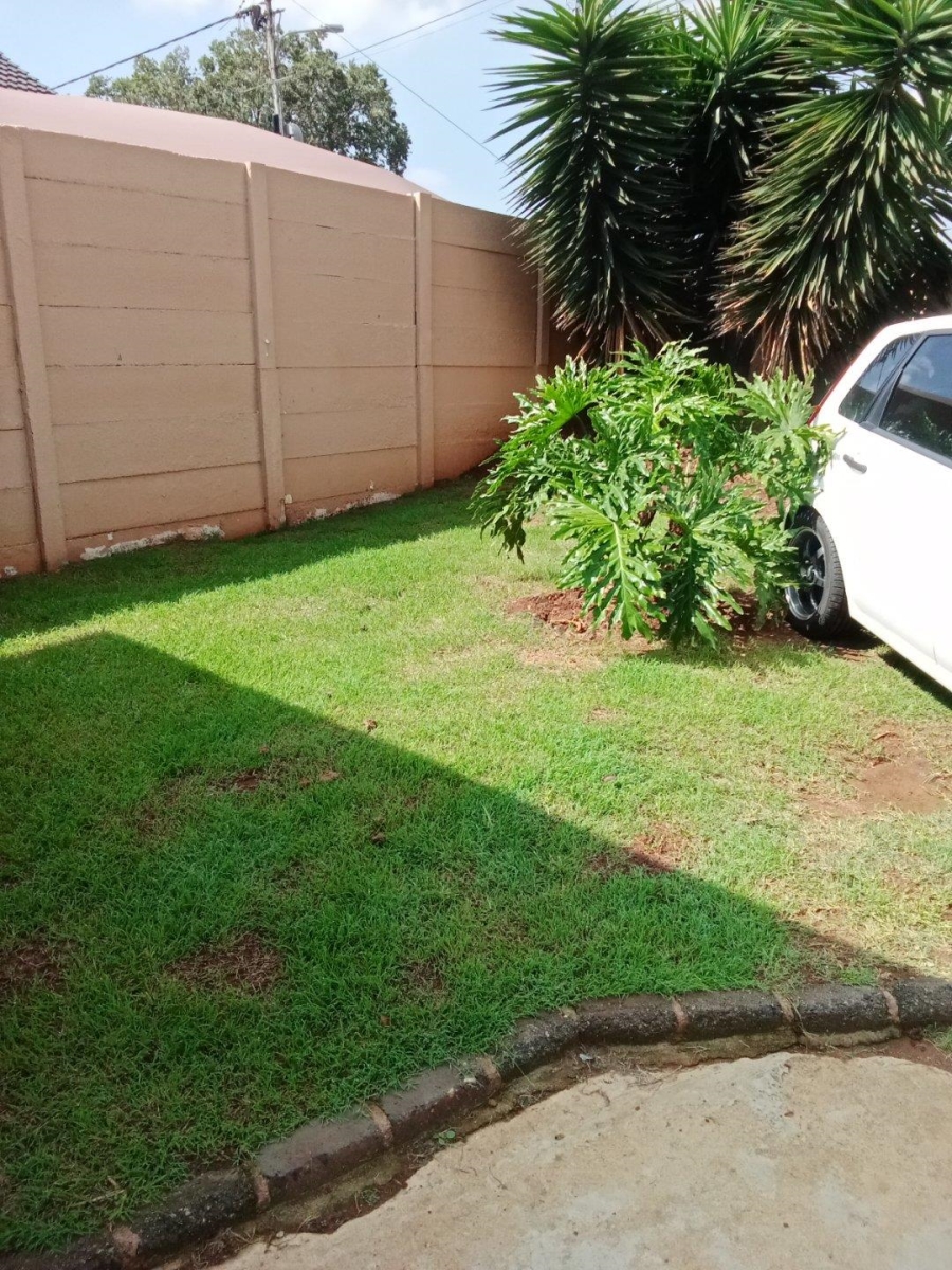 0 Bedroom Property for Sale in Roodepoort North Gauteng