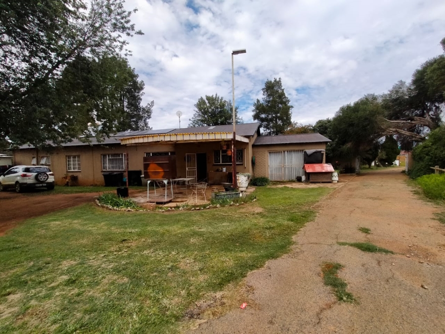 4 Bedroom Property for Sale in Wheatlands A H Gauteng