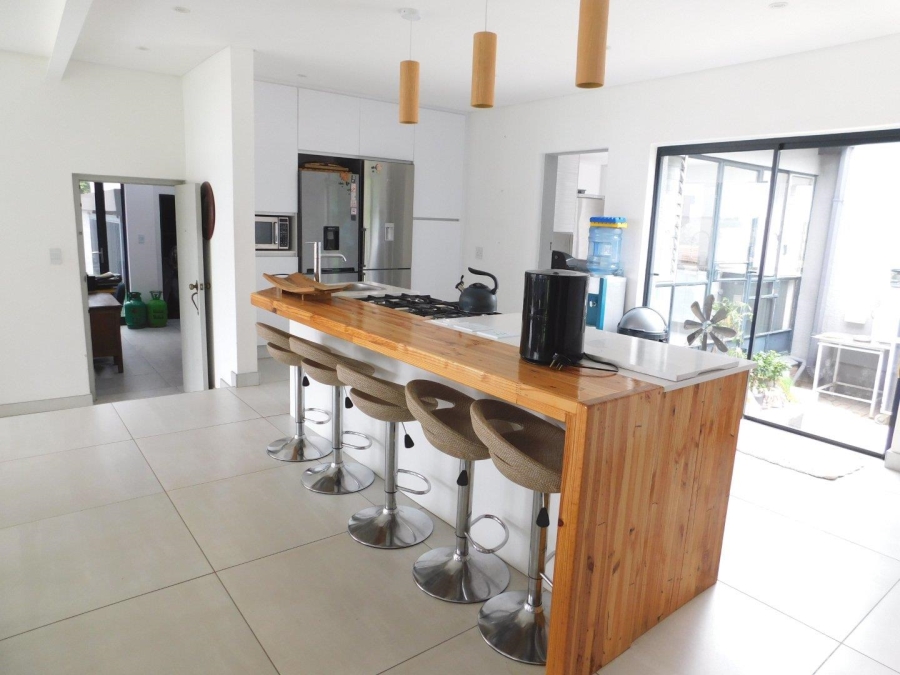 4 Bedroom Property for Sale in Noordheuwel Gauteng