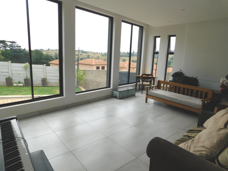 4 Bedroom Property for Sale in Noordheuwel Gauteng