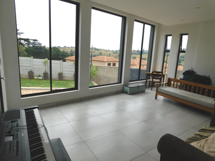 4 Bedroom Property for Sale in Noordheuwel Gauteng