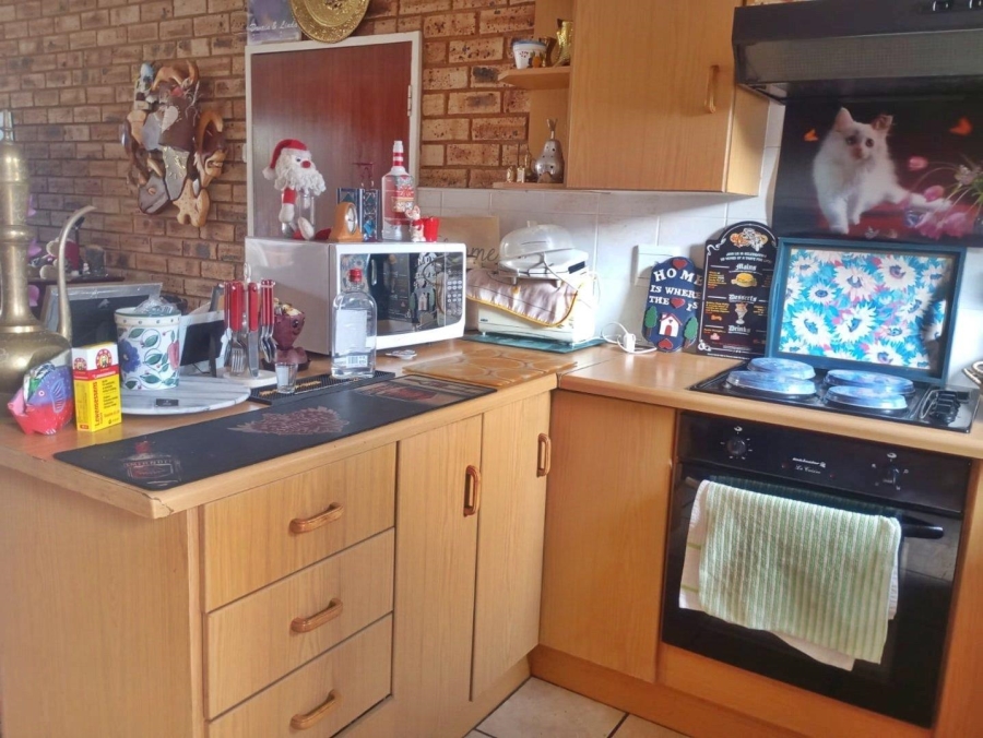 2 Bedroom Property for Sale in Krugersdorp North Gauteng