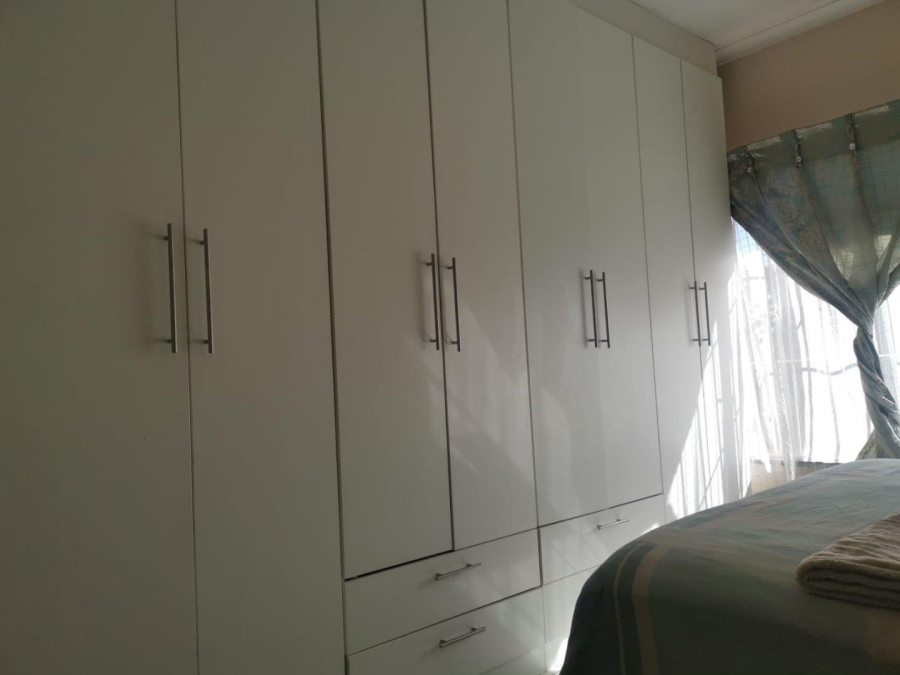 3 Bedroom Property for Sale in Witpoortjie Gauteng