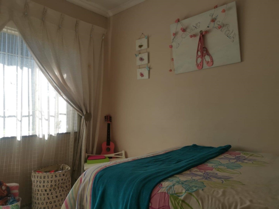3 Bedroom Property for Sale in Witpoortjie Gauteng