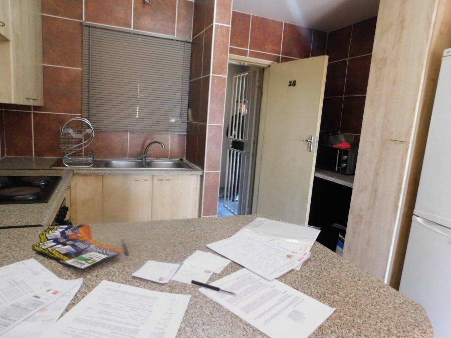 2 Bedroom Property for Sale in Sugar Bush Estate Gauteng