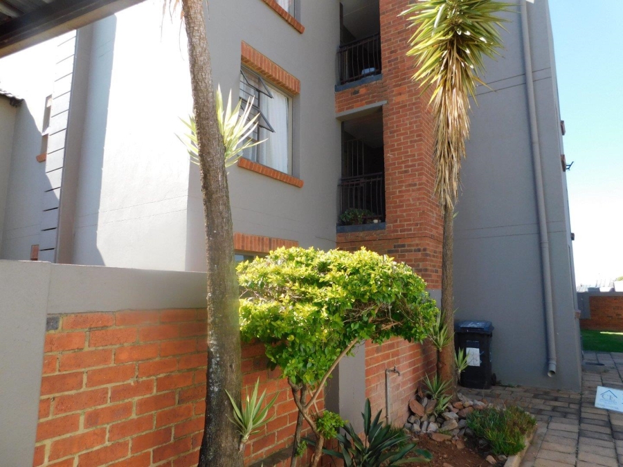 2 Bedroom Property for Sale in Sugar Bush Estate Gauteng