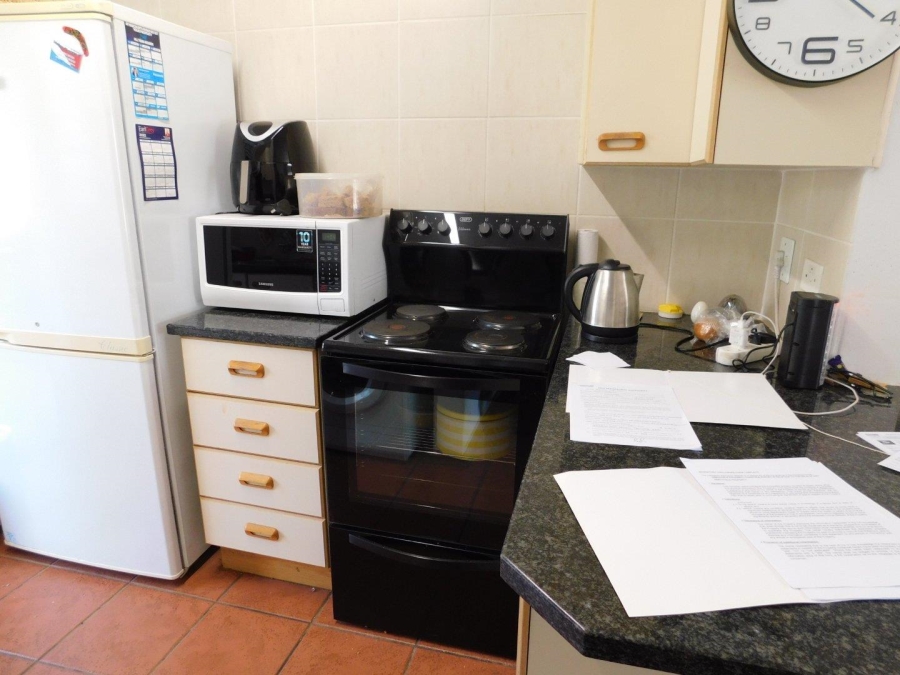 2 Bedroom Property for Sale in Noordheuwel Gauteng