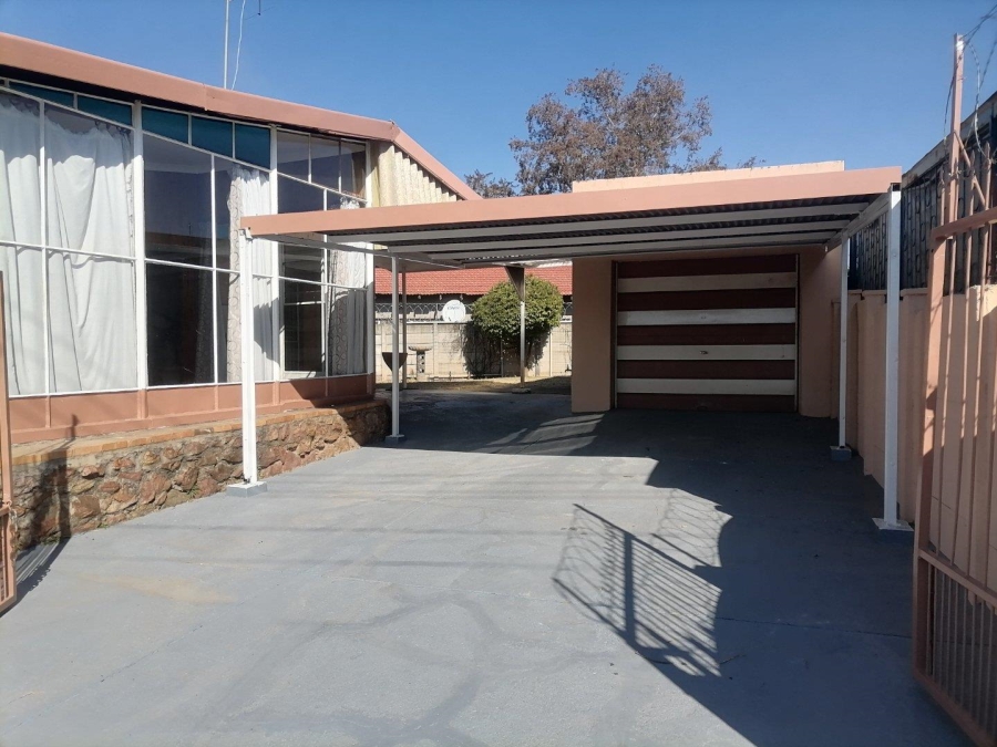 3 Bedroom Property for Sale in Quellerie Park Gauteng