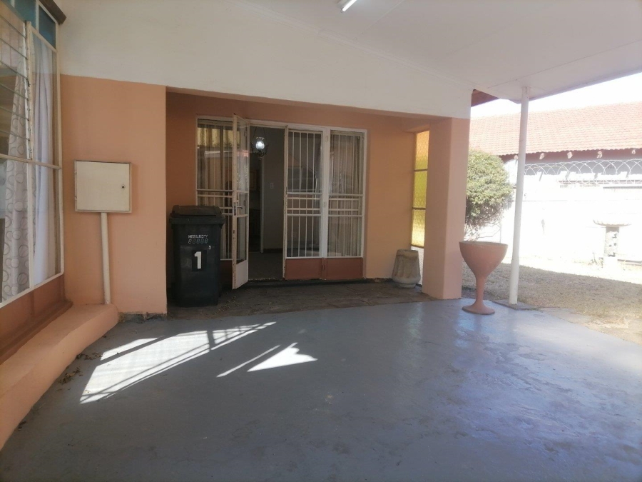 3 Bedroom Property for Sale in Quellerie Park Gauteng