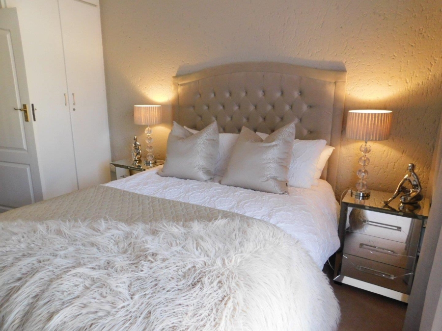 4 Bedroom Property for Sale in Noordheuwel Gauteng