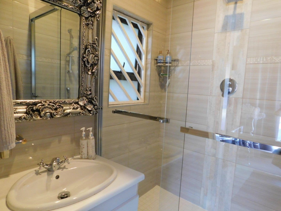 4 Bedroom Property for Sale in Noordheuwel Gauteng