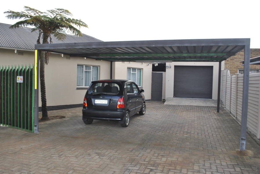 4 Bedroom Property for Sale in Krugersdorp North Gauteng