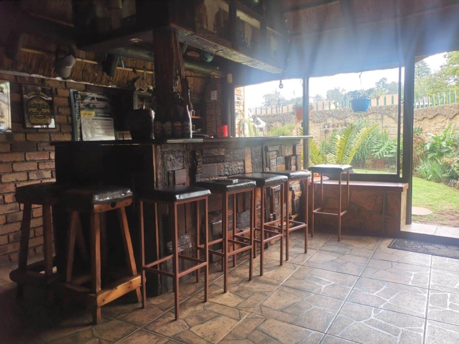 2 Bedroom Property for Sale in Lindhaven Gauteng