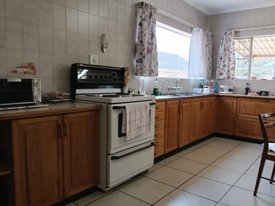 3 Bedroom Property for Sale in Westonaria Gauteng