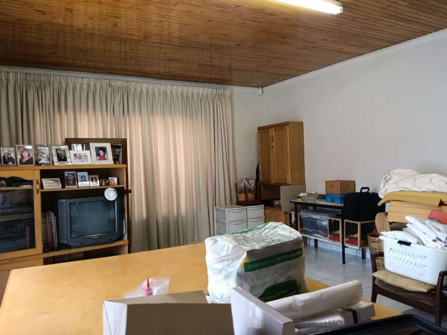 3 Bedroom Property for Sale in Westonaria Gauteng