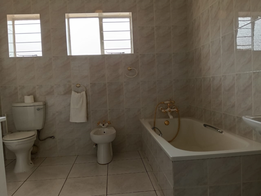 3 Bedroom Property for Sale in Westonaria Gauteng