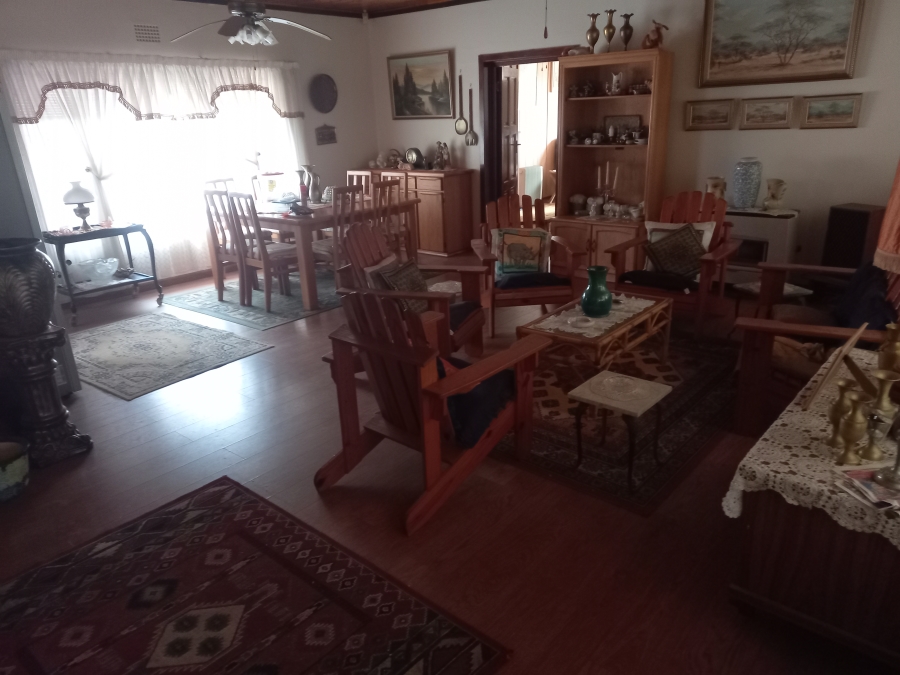 4 Bedroom Property for Sale in Greenhills Gauteng