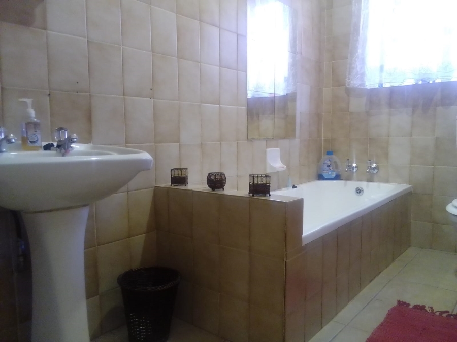 3 Bedroom Property for Sale in Homelake Gauteng