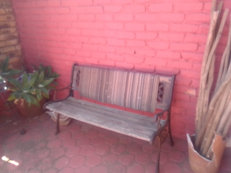 3 Bedroom Property for Sale in Homelake Gauteng