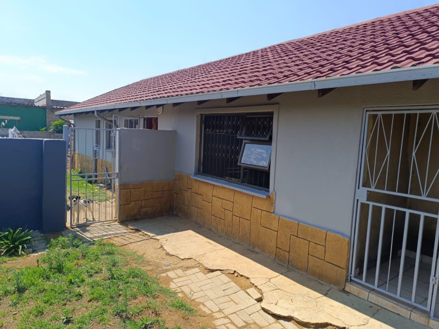 3 Bedroom Property for Sale in Toekomsrus Gauteng