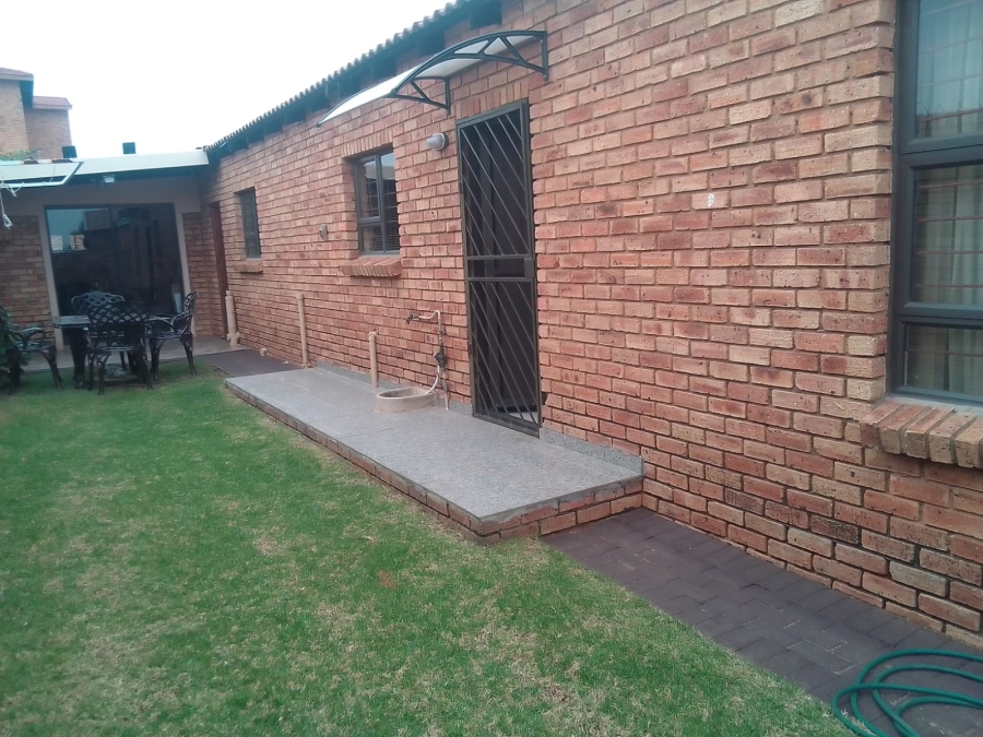 3 Bedroom Property for Sale in West Rand Cons Mines Gauteng