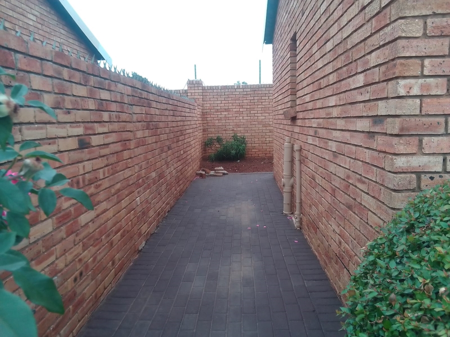 3 Bedroom Property for Sale in West Rand Cons Mines Gauteng