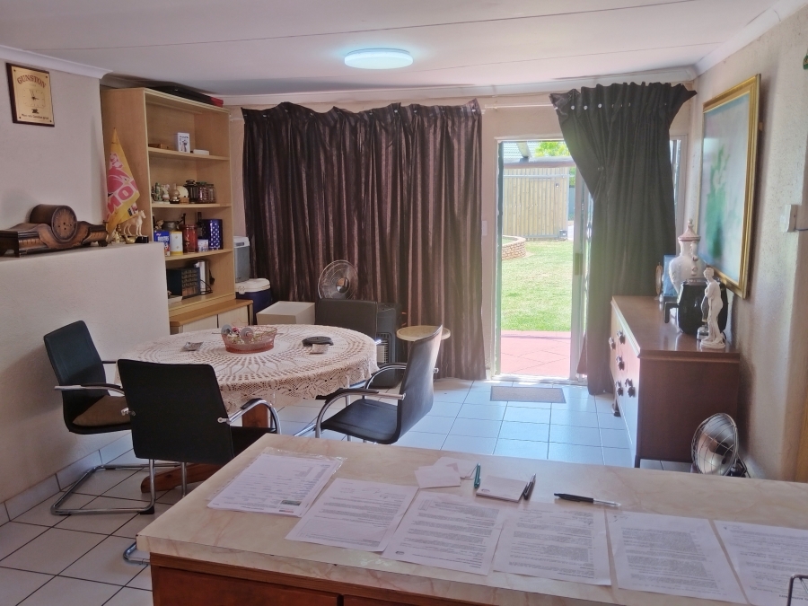 5 Bedroom Property for Sale in Krugersdorp North Gauteng