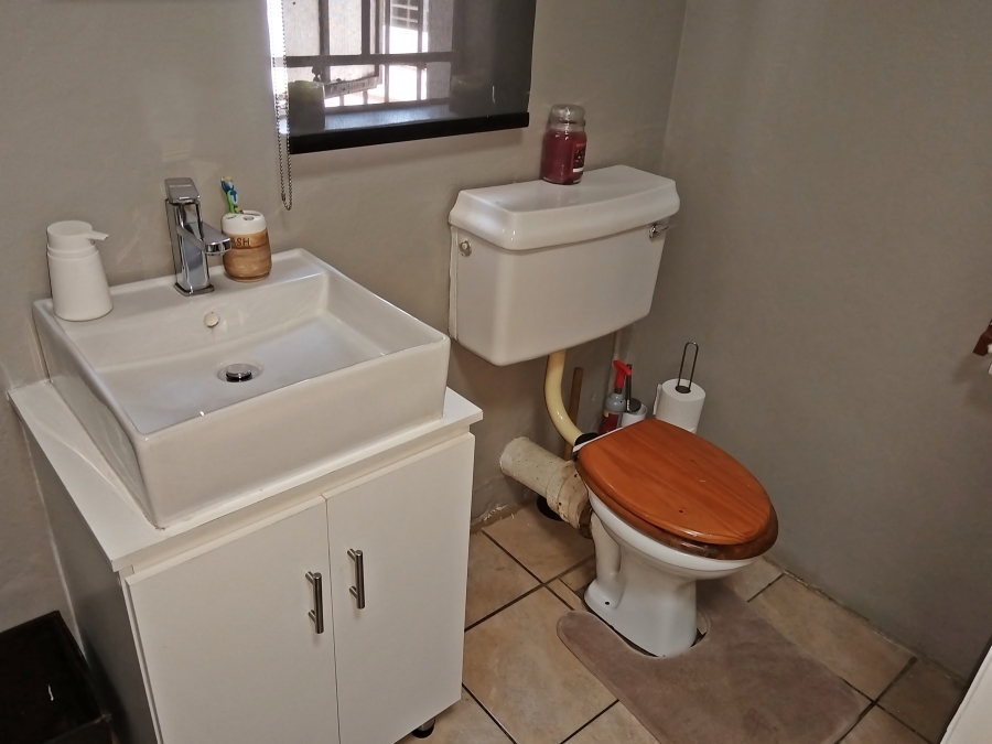 5 Bedroom Property for Sale in Krugersdorp North Gauteng