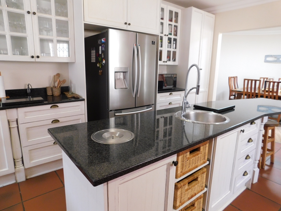 5 Bedroom Property for Sale in Noordheuwel Gauteng