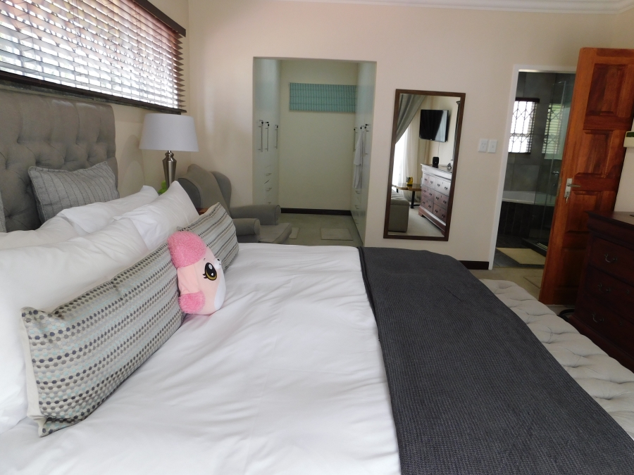 5 Bedroom Property for Sale in Noordheuwel Gauteng