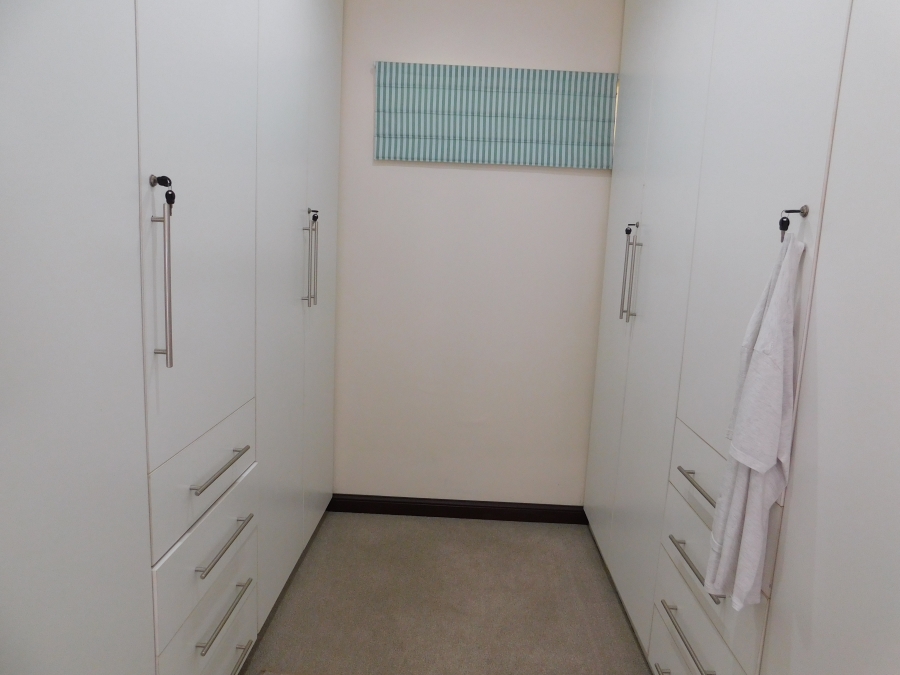 5 Bedroom Property for Sale in Noordheuwel Gauteng