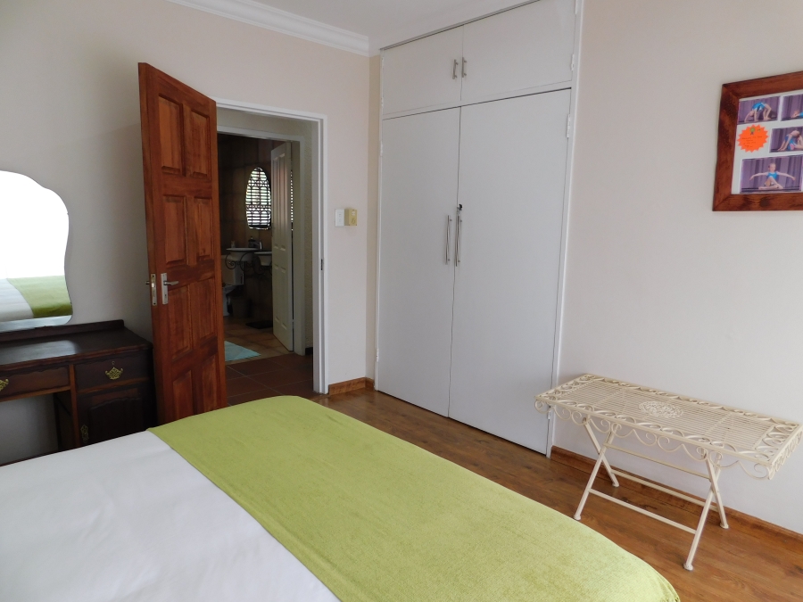 5 Bedroom Property for Sale in Noordheuwel Gauteng