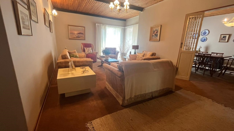 4 Bedroom Property for Sale in Greenhills Gauteng