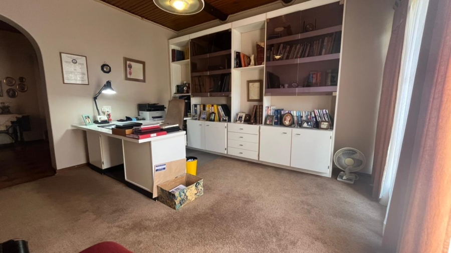 4 Bedroom Property for Sale in Greenhills Gauteng