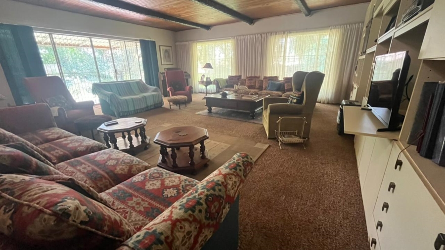 4 Bedroom Property for Sale in Greenhills Gauteng