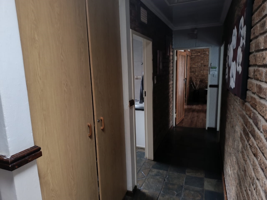 4 Bedroom Property for Sale in Culemborg Park Gauteng