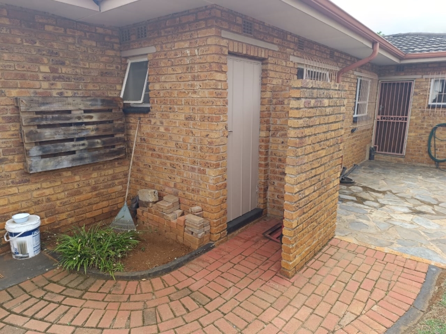4 Bedroom Property for Sale in Culemborg Park Gauteng