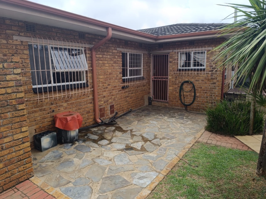 4 Bedroom Property for Sale in Culemborg Park Gauteng
