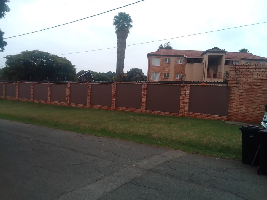 1 Bedroom Property for Sale in Horison Gauteng
