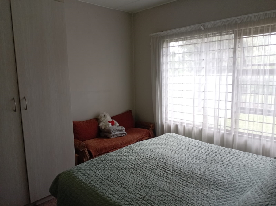 2 Bedroom Property for Sale in Honeydew Grove Gauteng