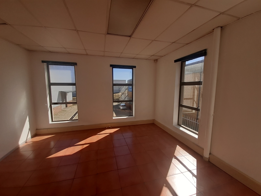 To Let commercial Property for Rent in Linbro Park Gauteng