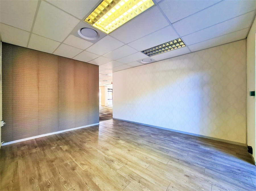 To Let commercial Property for Rent in Ruimsig Gauteng