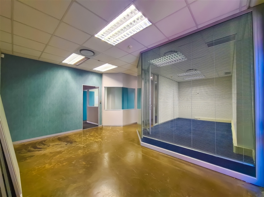 To Let commercial Property for Rent in Constantia Kloof Gauteng