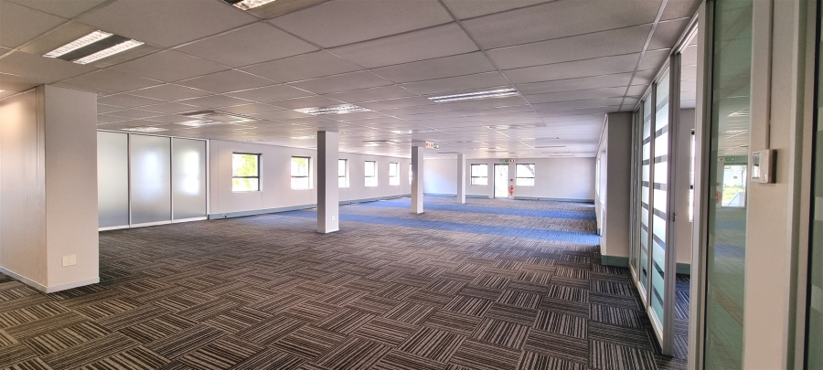 To Let commercial Property for Rent in Woodmead Gauteng