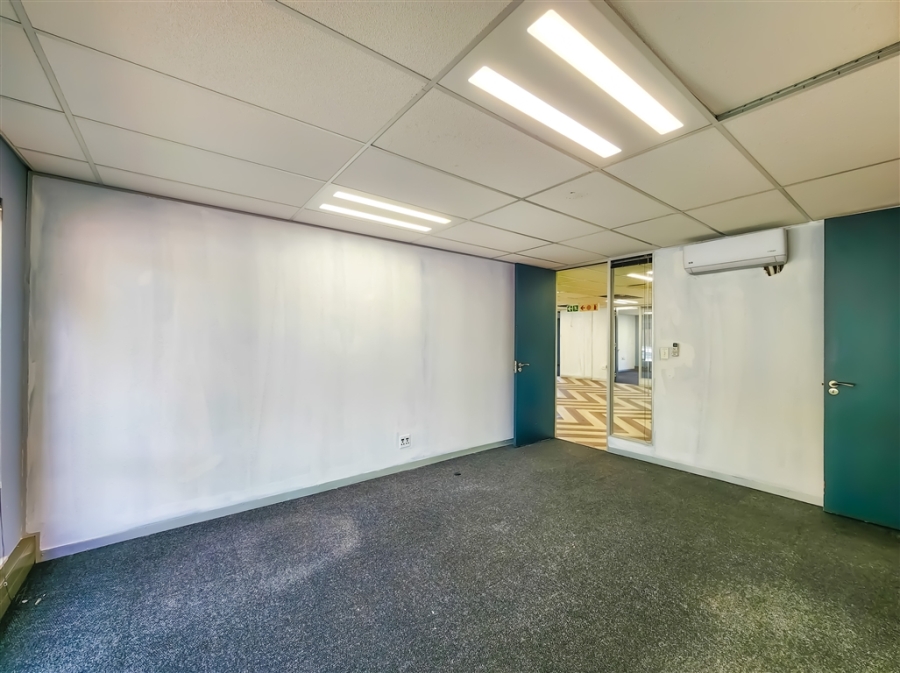 To Let commercial Property for Rent in Fourways Gauteng